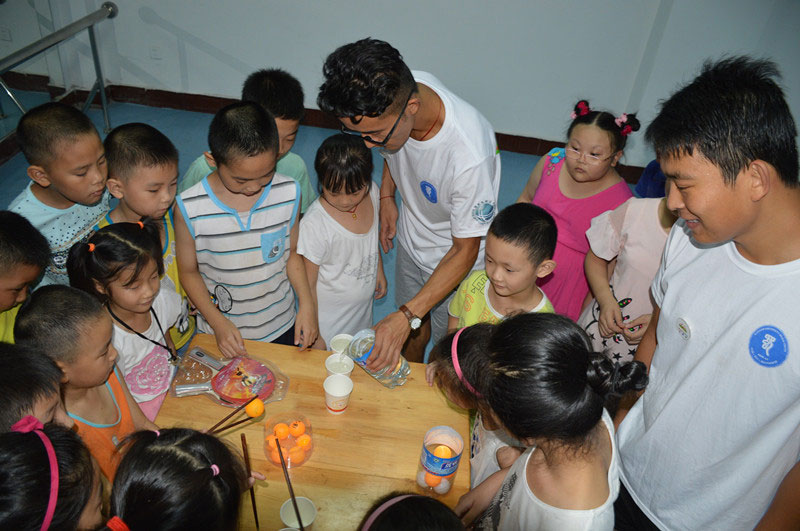 ����׌������������뼯�w��־Ը�ߎ��I(l��ng)���ӂ��汧�F(tu��n)����ƹ�������Aƹ������Ʊ��Α�