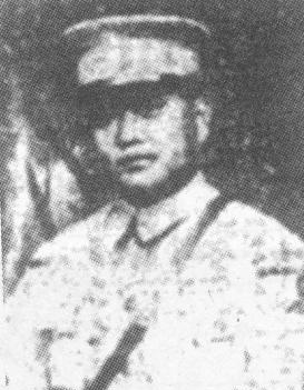 ���É���1899�������F��ʡ����ˮ�����οh����1919�ꮅ�I(y��)���F���܊�v�����ڱ��ƣ��Ⱥ���ǭ܊�Кv�����L���B�L���I�L���F�L����1926�굽�V��Ͷ���������܊��1929�걻�{(di��o)����ʮ��·܊����Ҫ��˾��΅��\�L��1932�� ��һ���ˡ���׃���l(f��)�����É۷�������(zh��n)���ڼ��ҵđ�(zh��n)���У����ұ��ڏ�Ƭ����ը�����������ּ���͸���ظ���Ѫ����ע�����Ҡ������r��33�q���ǡ���һ�ˡ���׃�󣬾ֲ�����(zh��n)�ԁ������(zh��n)���Ϡ����ĵ�һλ�����h܊���I(l��ng)��