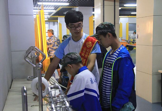 ɽ�|������W(xu��)���ƽ����˲�����(chu��ng)���³̡����(hu��)��(sh��)�`�(du��)(li��n)�ϝ�(j��)���ЈD���^�e�k ��֪�R(sh��)��׃?n��i)������Ƽ��?chu��ng)��δ�������ڈD���^�n����ϵ�л��(d��ng)��