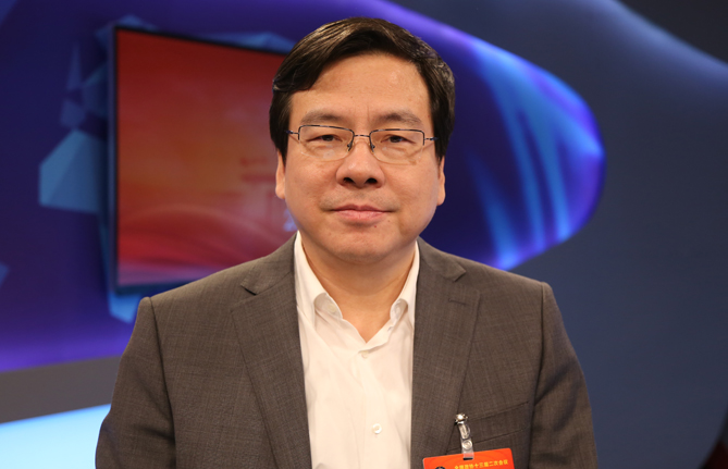全國政協(xié)委員、湖南省政協(xié)副主席張?。杭ぐl(fā)民營經(jīng)濟(jì)發(fā)展新動(dòng)能