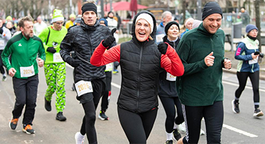 德國(guó)柏林：跑步迎新年